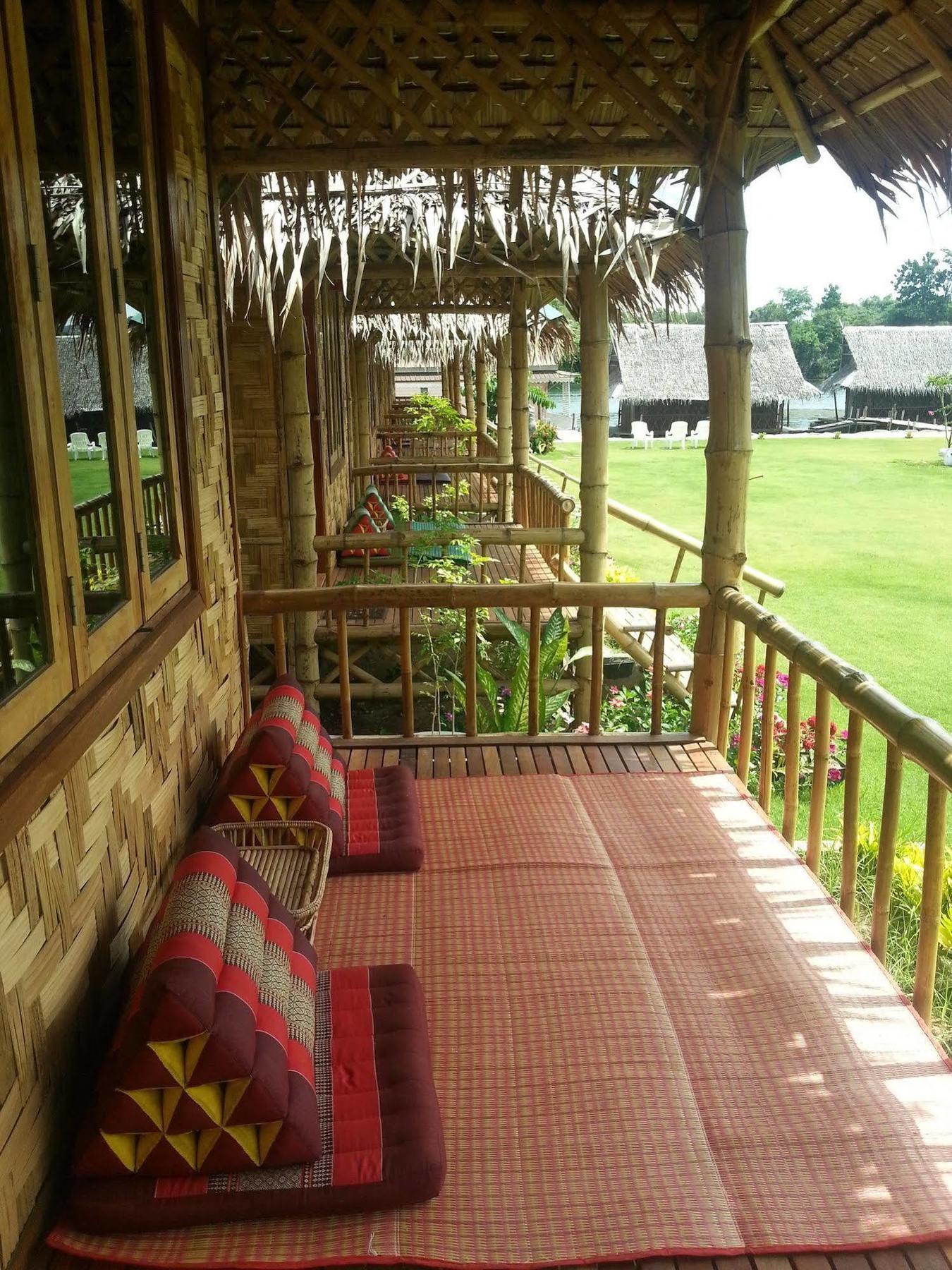 Bamboo House Kanchanaburi Zewnętrze zdjęcie